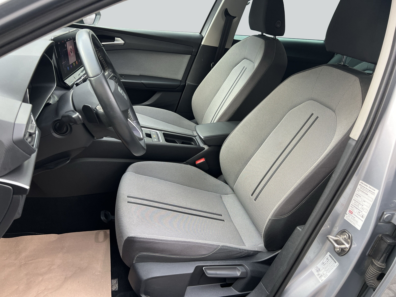 SEAT Leon ST 2.0 TDI EVO DSG Style-image-9