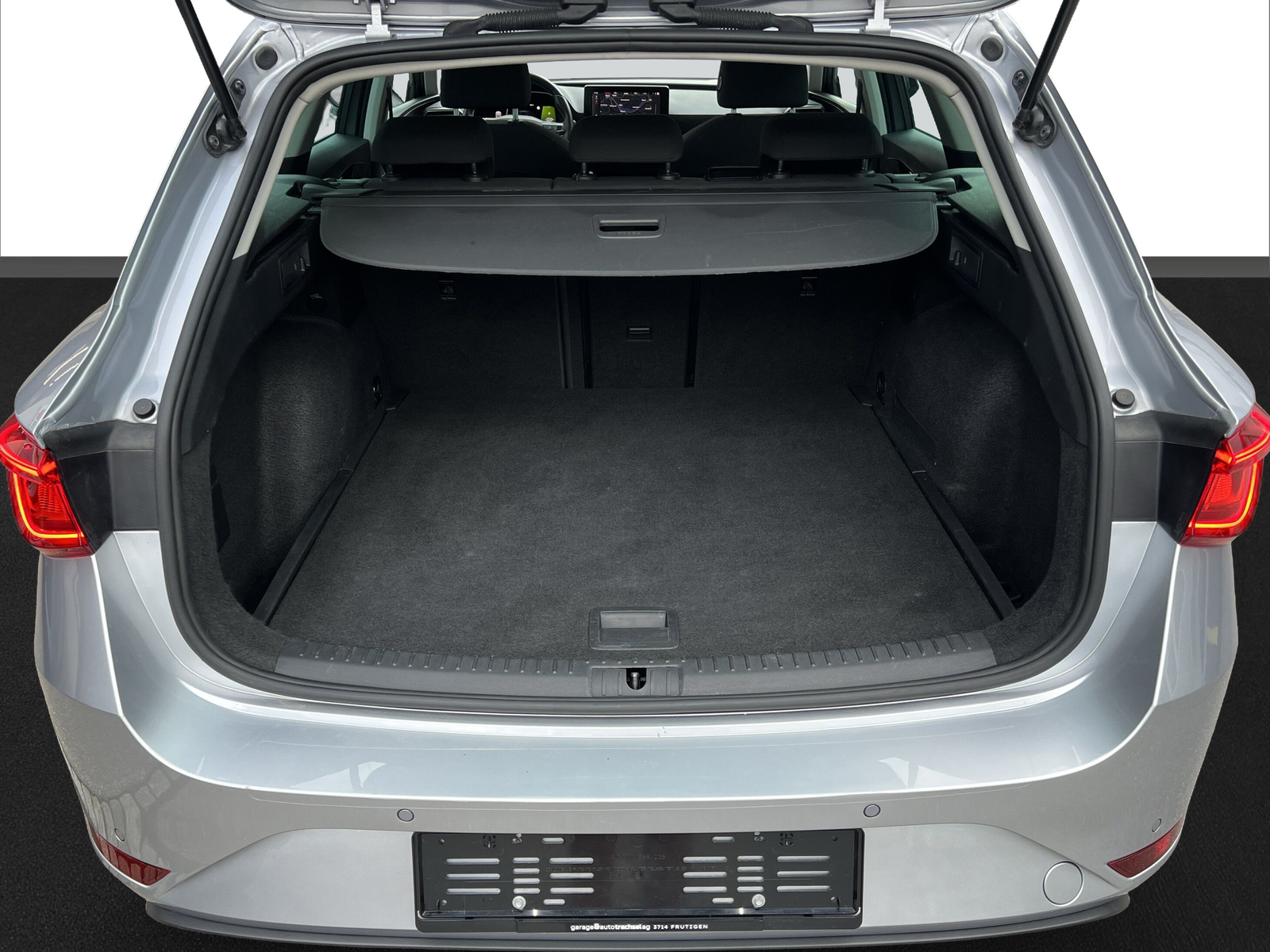SEAT Leon ST 2.0 TDI EVO DSG Style-image-17