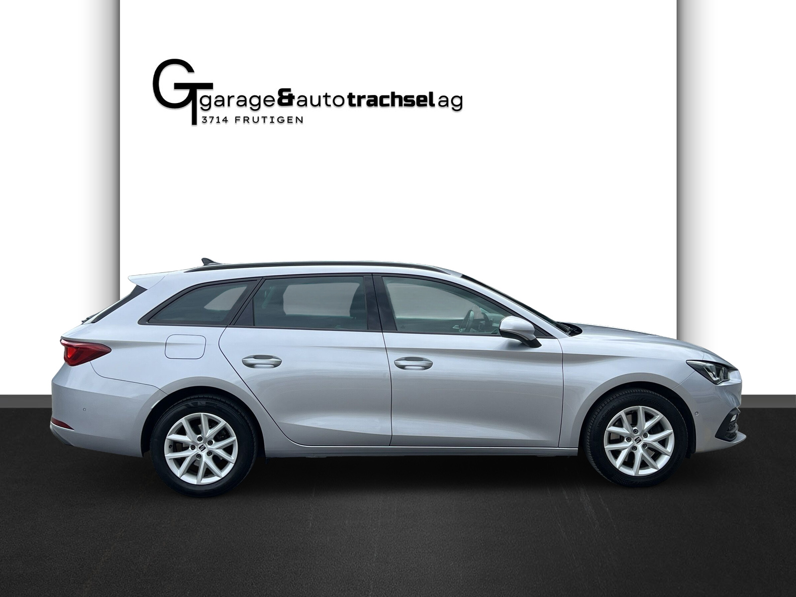 SEAT Leon ST 2.0 TDI EVO DSG Style-image-5