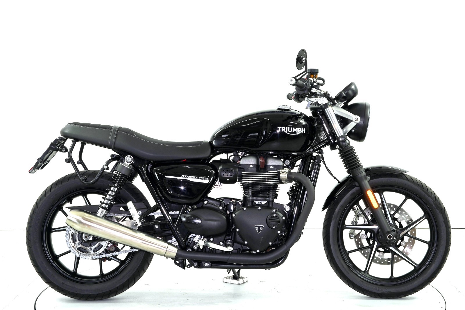 TRIUMPH Street Twin 900i ABS-showroom-element-3