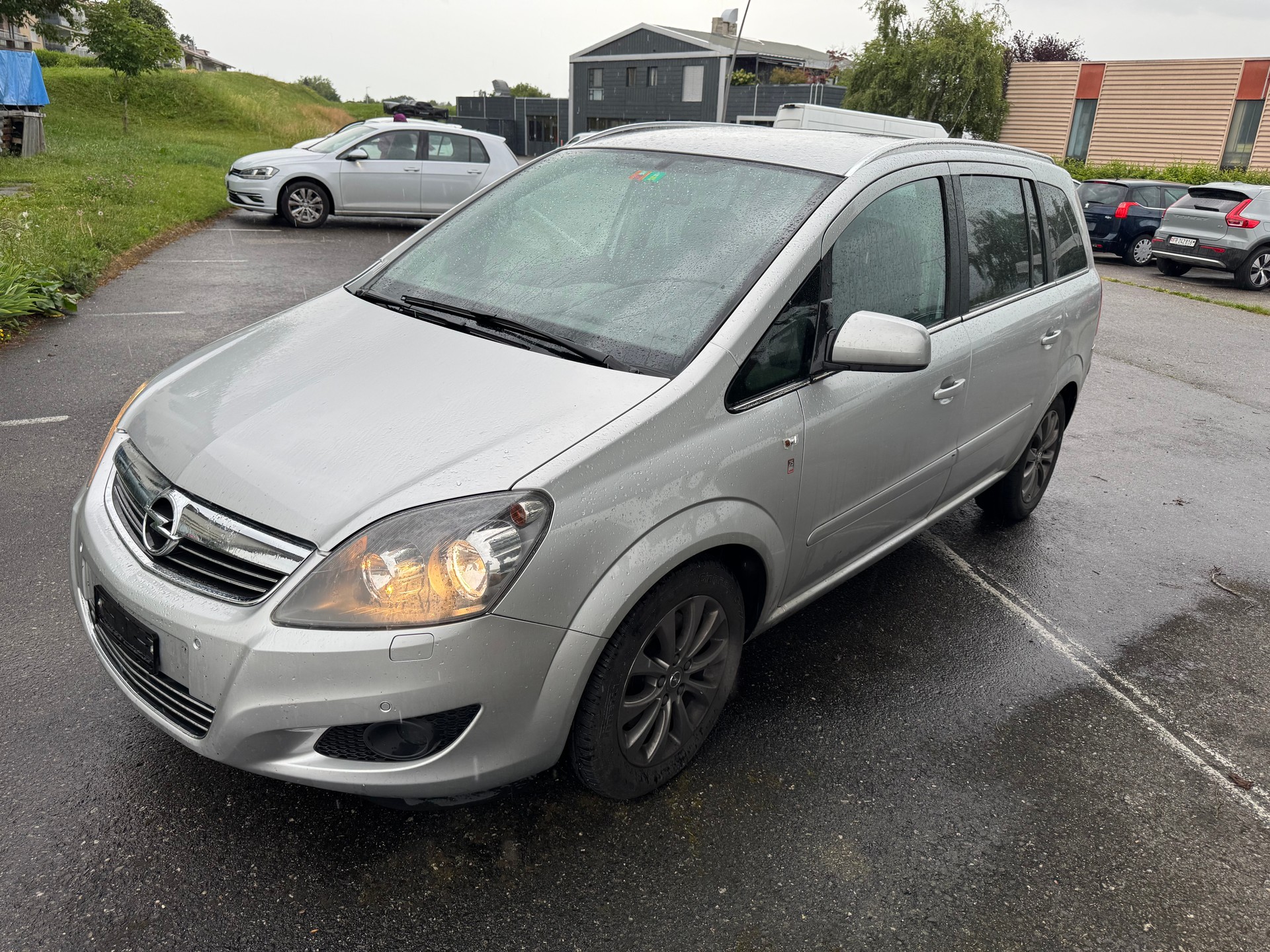 OPEL Zafira 2.2i 16V Cosmo Automatic-image-0