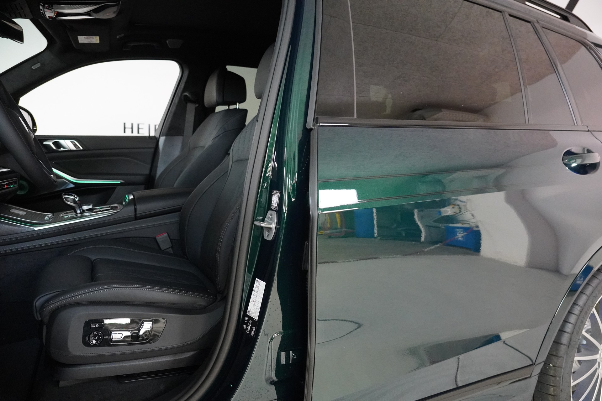 BMW-ALPINA XB 7 4.4 48V Allrad MANUFAKTUR-image-10
