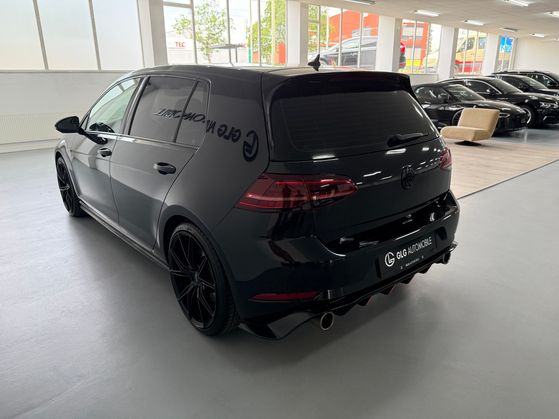VW Golf 2.0 TSI GTI Performance DSG-image-5