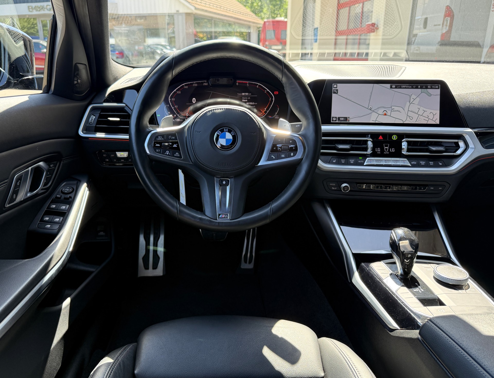 BMW 330d xDrive Steptronic M Sport-image-13