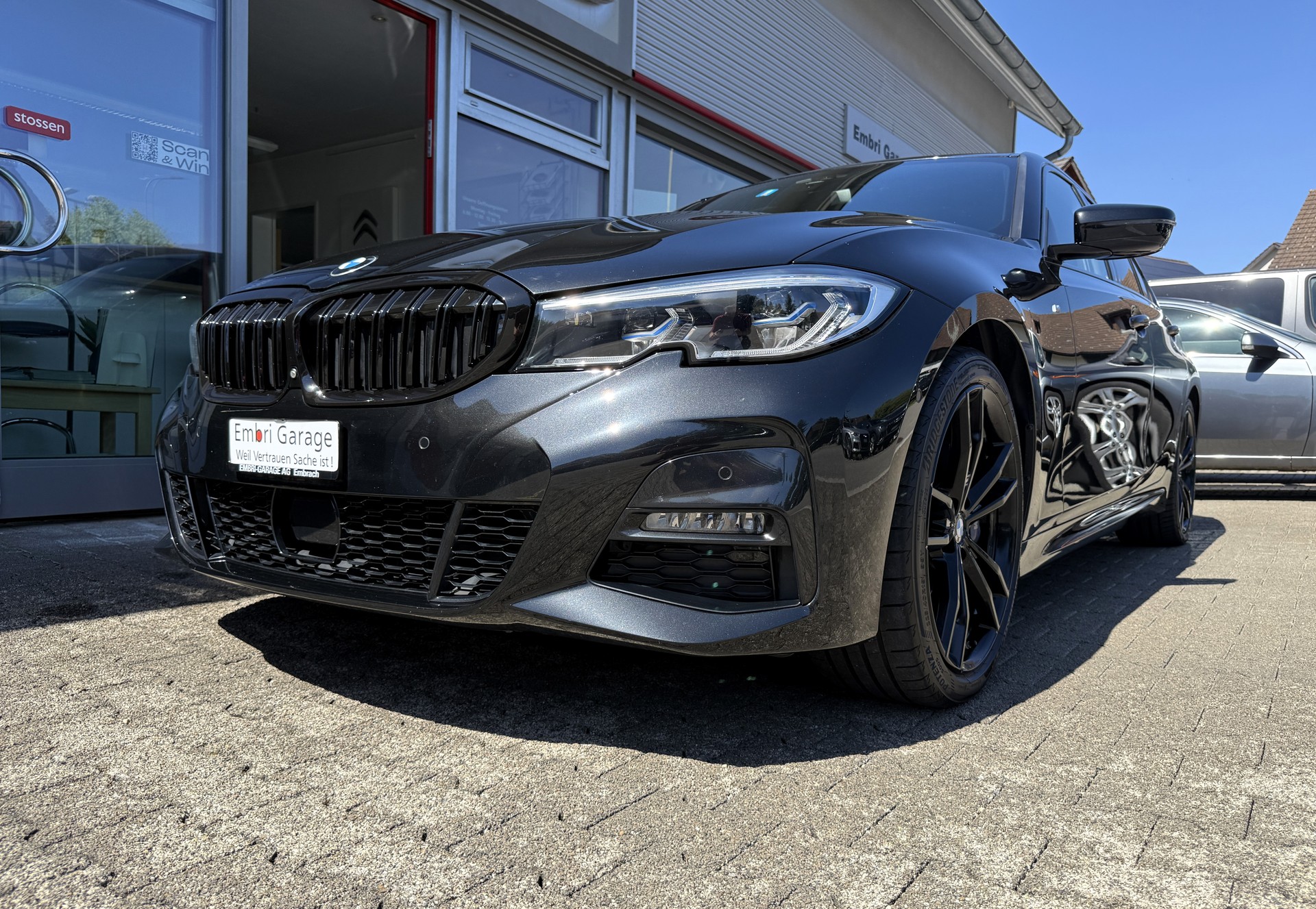BMW 330d xDrive Steptronic M Sport-image-3
