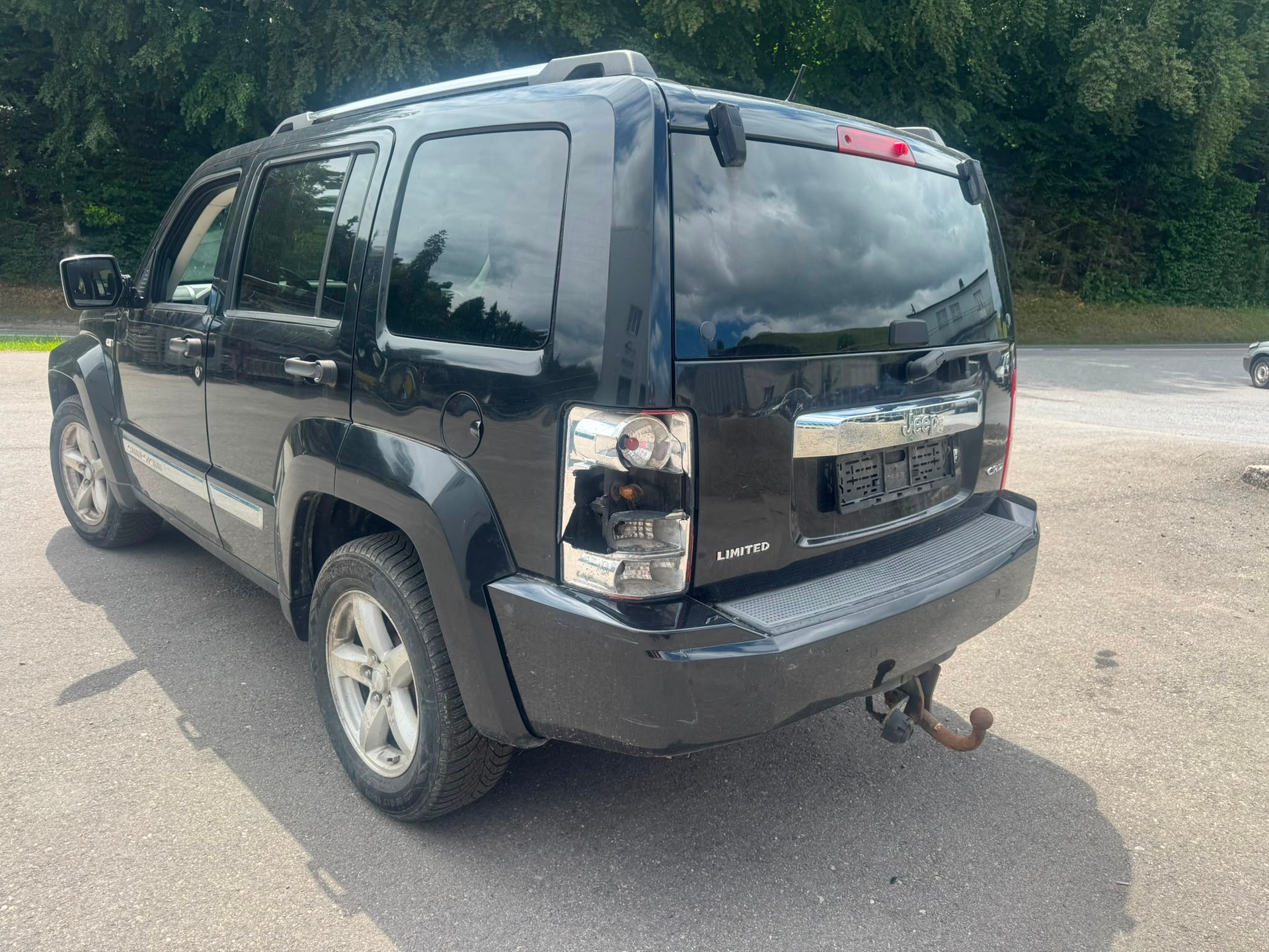 JEEP Cherokee 2.8 CRD Limited Automatic-image-7