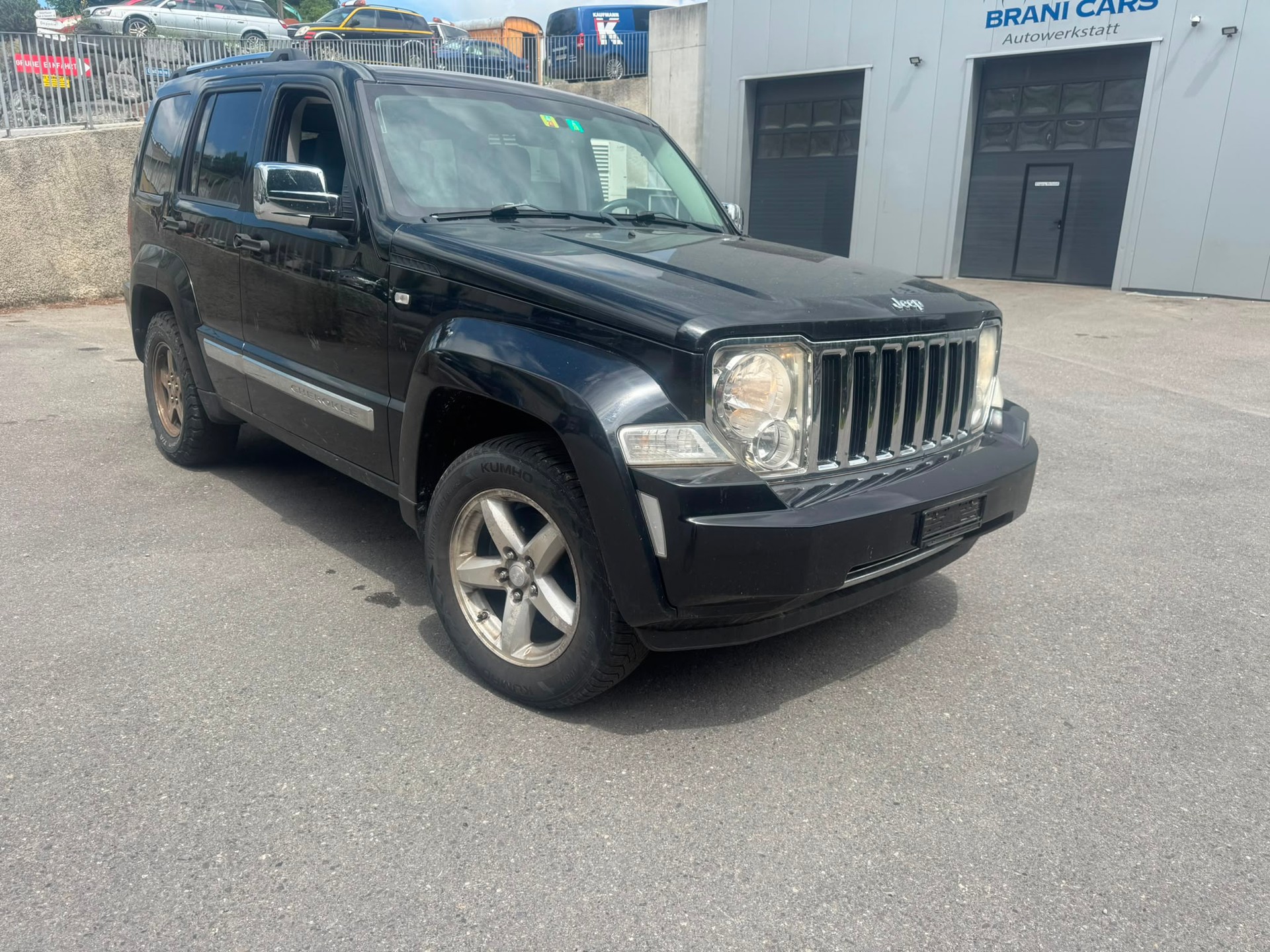 JEEP Cherokee 2.8 CRD Limited Automatic-image-0