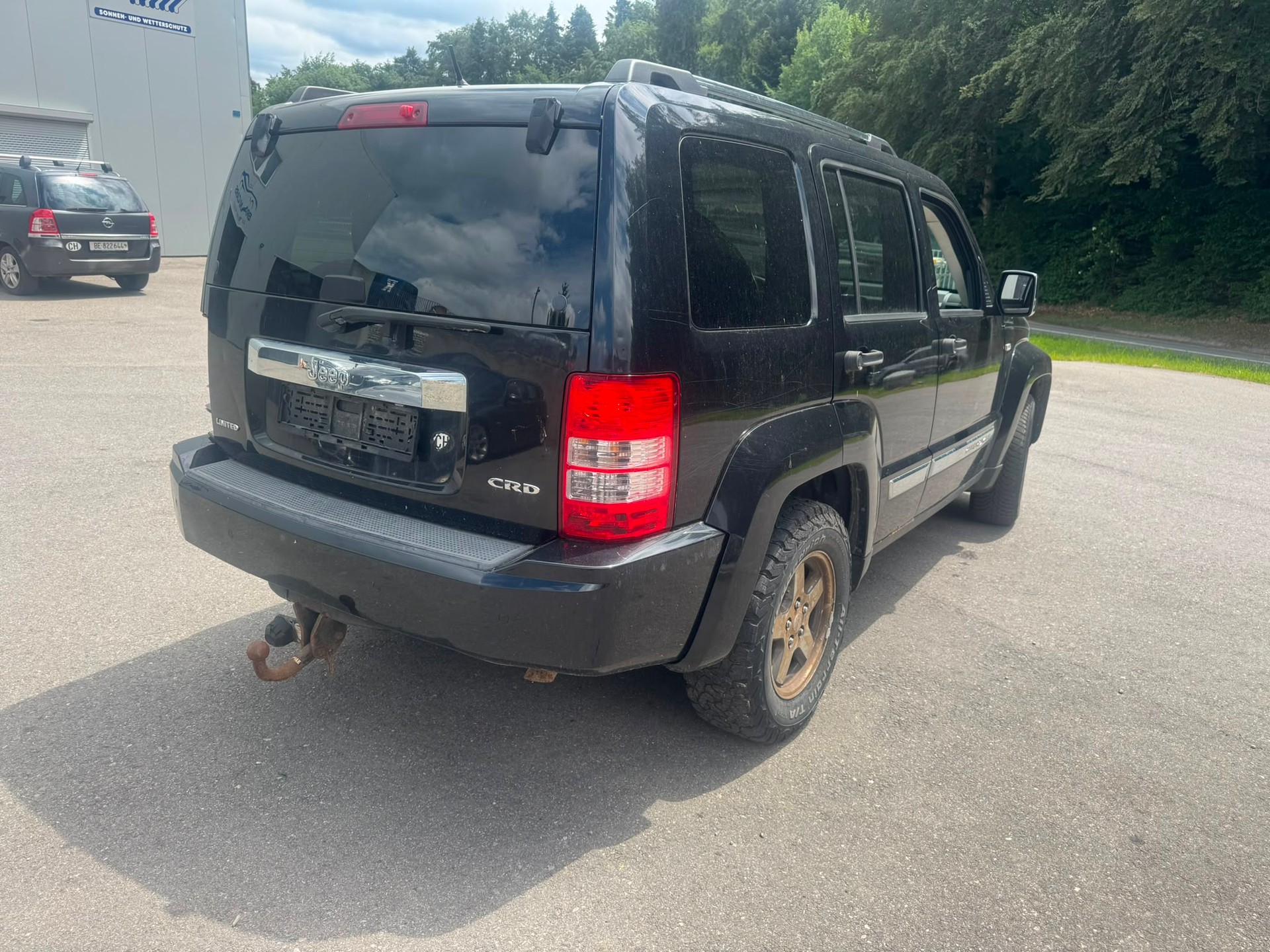 JEEP Cherokee 2.8 CRD Limited Automatic-image-2