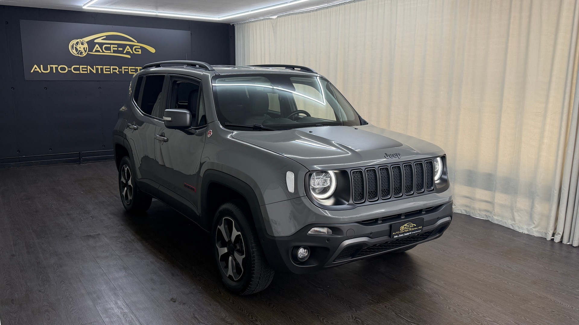 JEEP Renegade 2.0 MJ Trailhawk AWD + Low Range 9ATX-image-2
