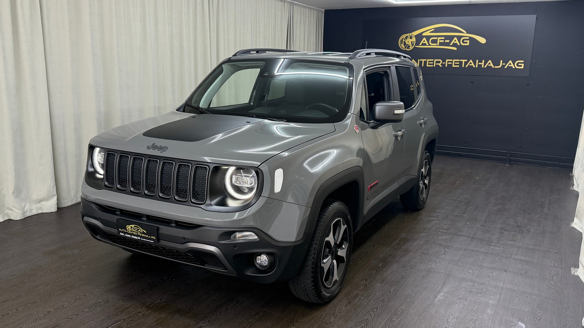 JEEP Renegade 2.0 MJ Trailhawk AWD + Low Range 9ATX-image-0