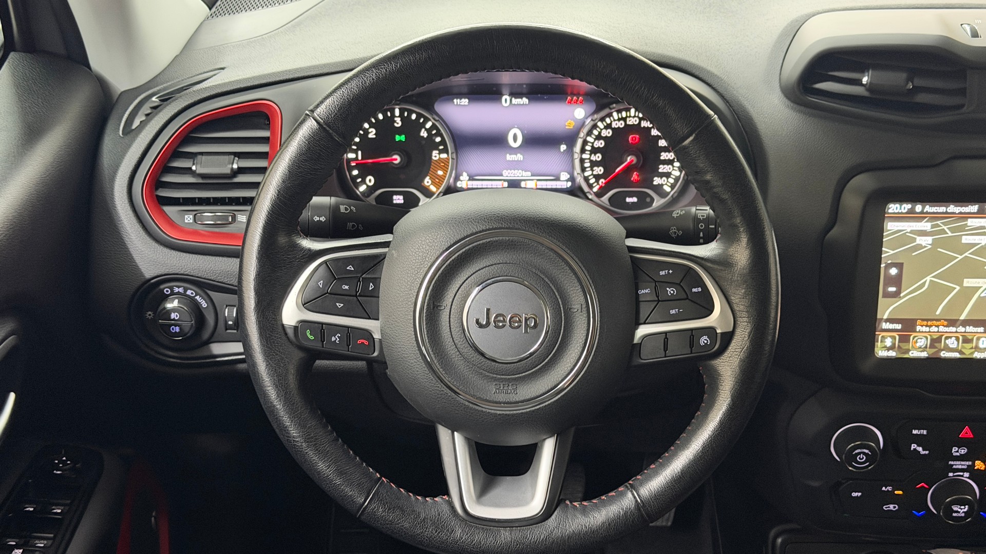 JEEP Renegade 2.0 MJ Trailhawk AWD + Low Range 9ATX-image-8