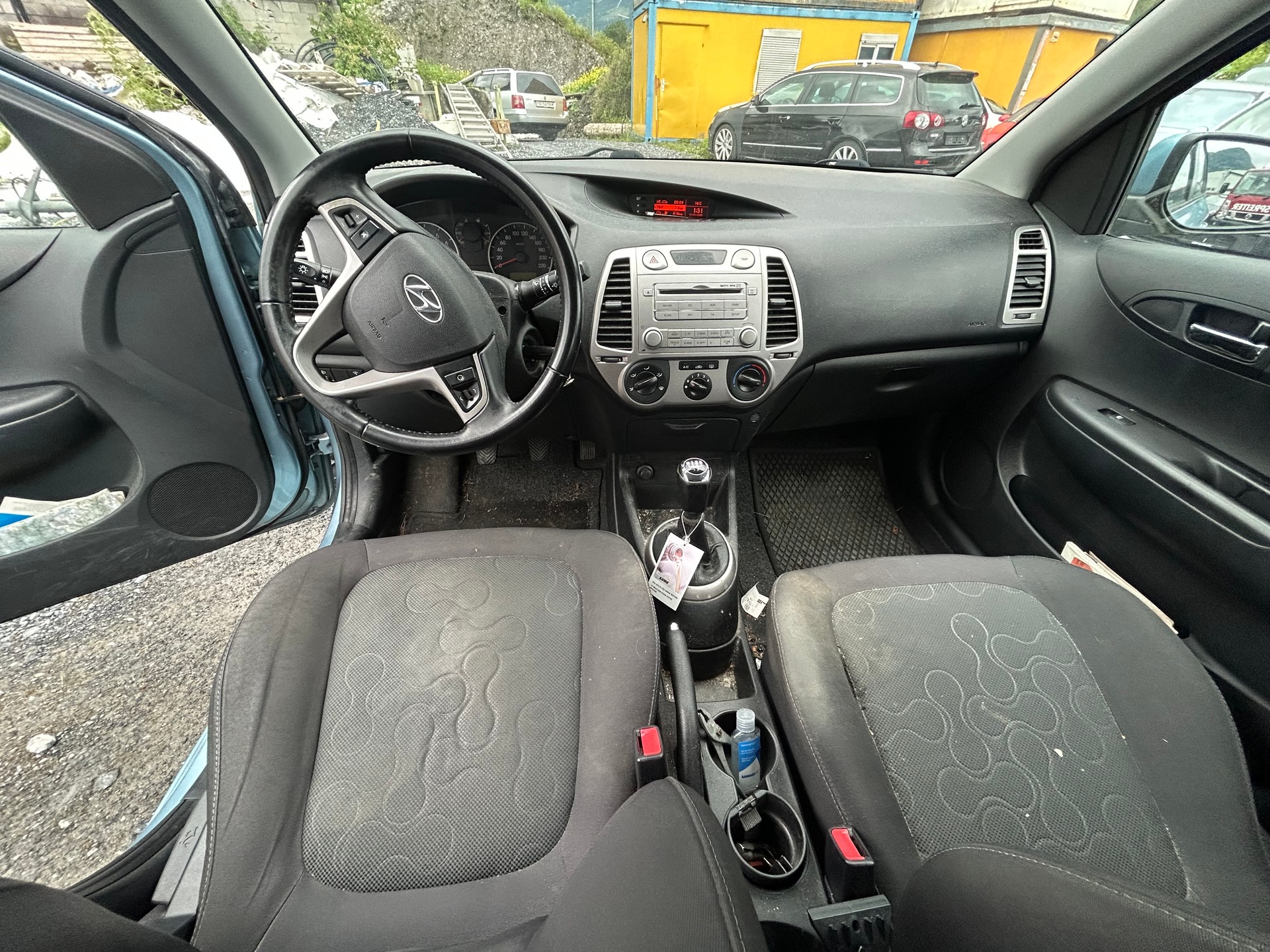 HYUNDAI i20 1.4 Style-image-8