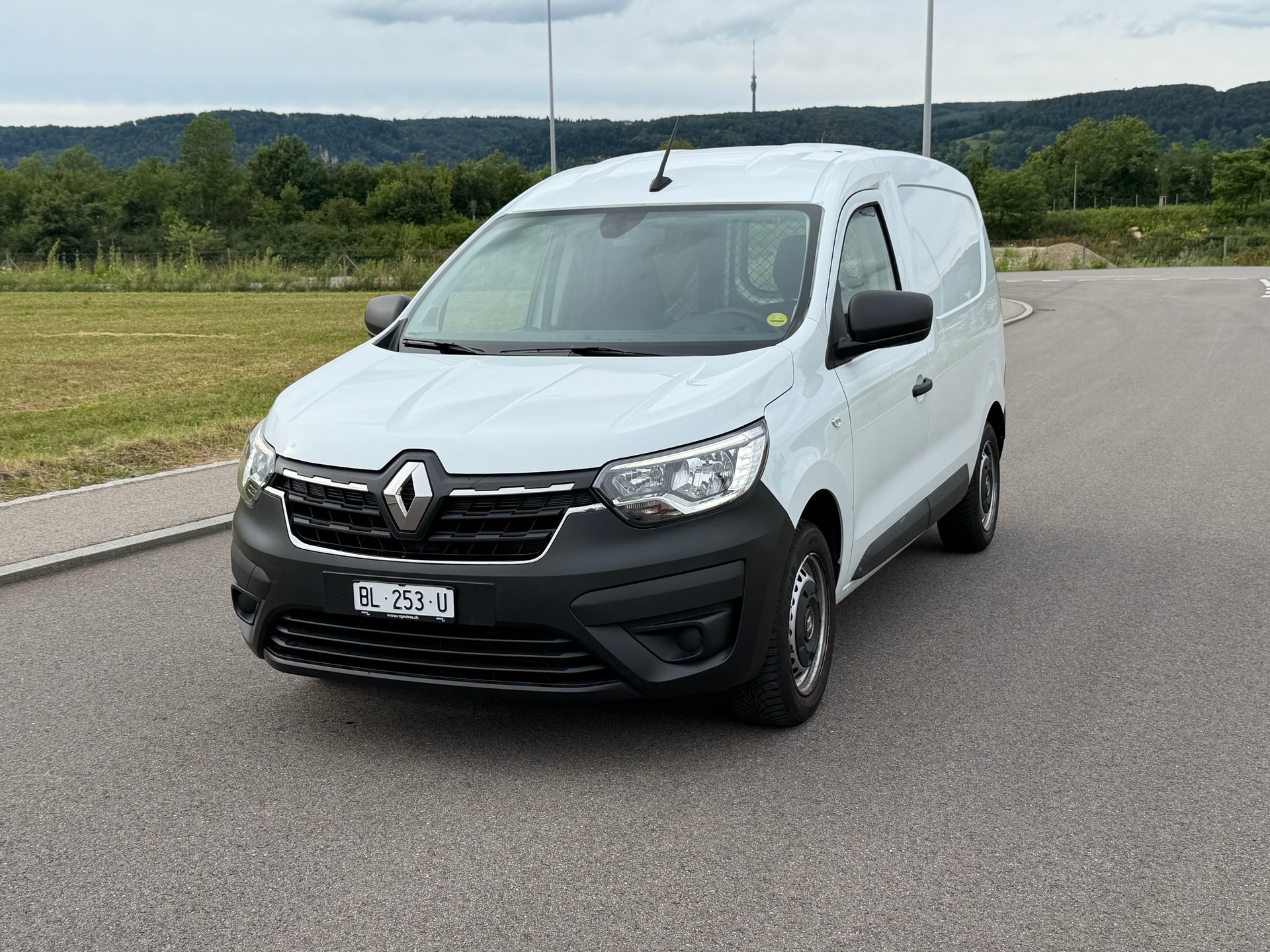 RENAULT Express 1.5 Blue dCi 75 Extra-image-0
