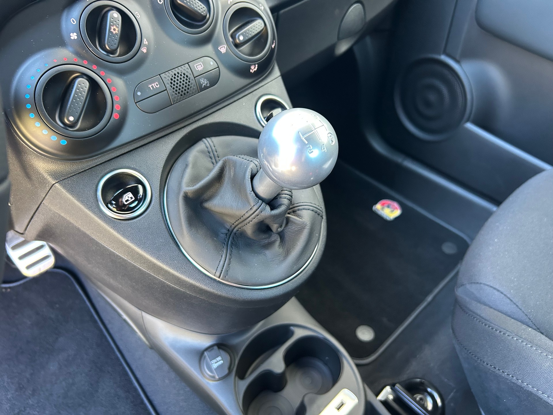 FIAT 595 1.4 16V Turbo Abarth 595-image-8