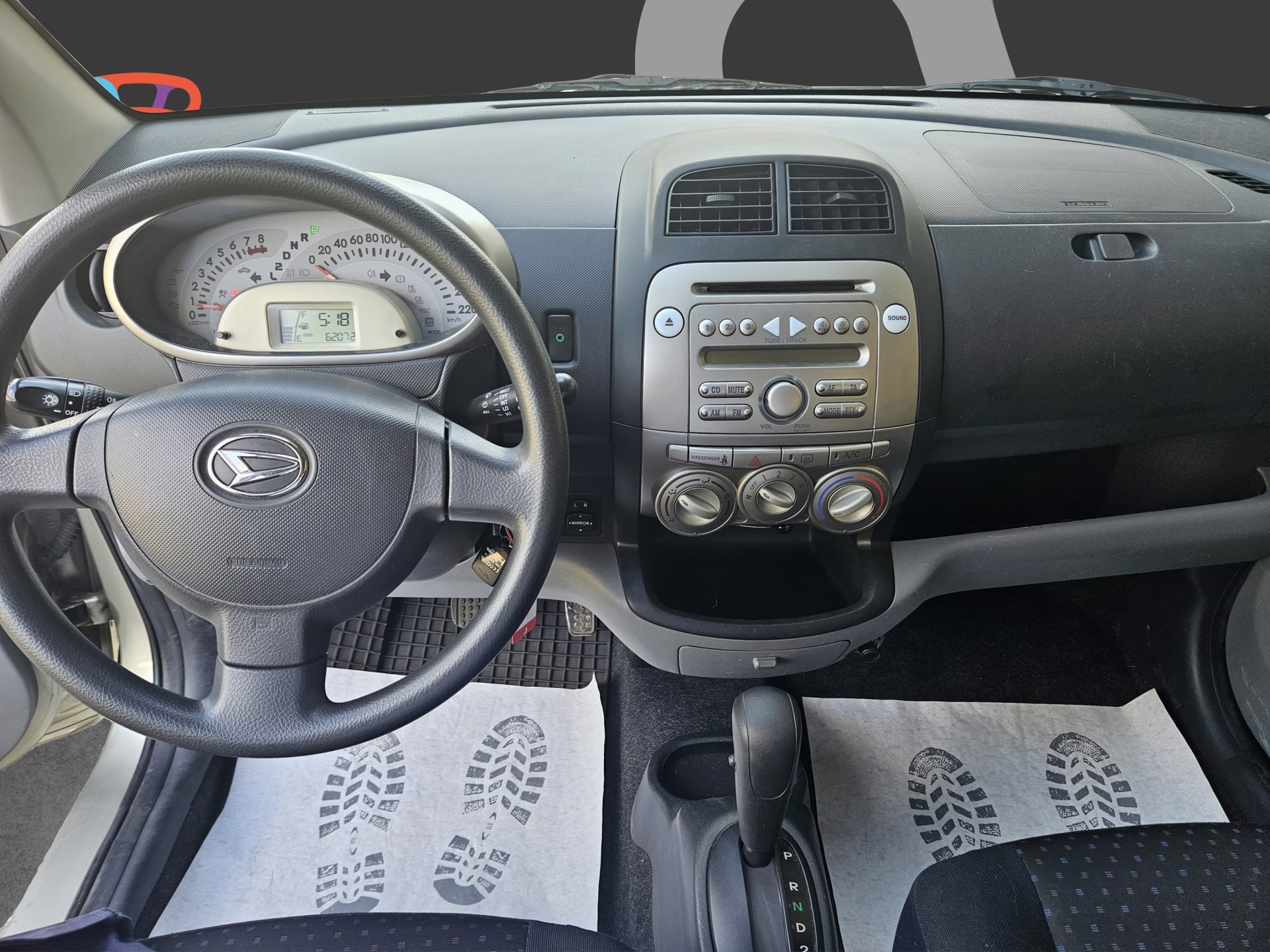 DAIHATSU Sirion 1.3 eco-4WD Automatic-image-11