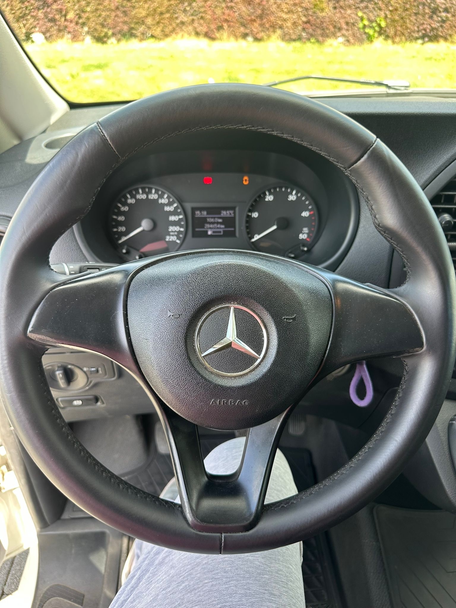 MERCEDES-BENZ VITO-image-12