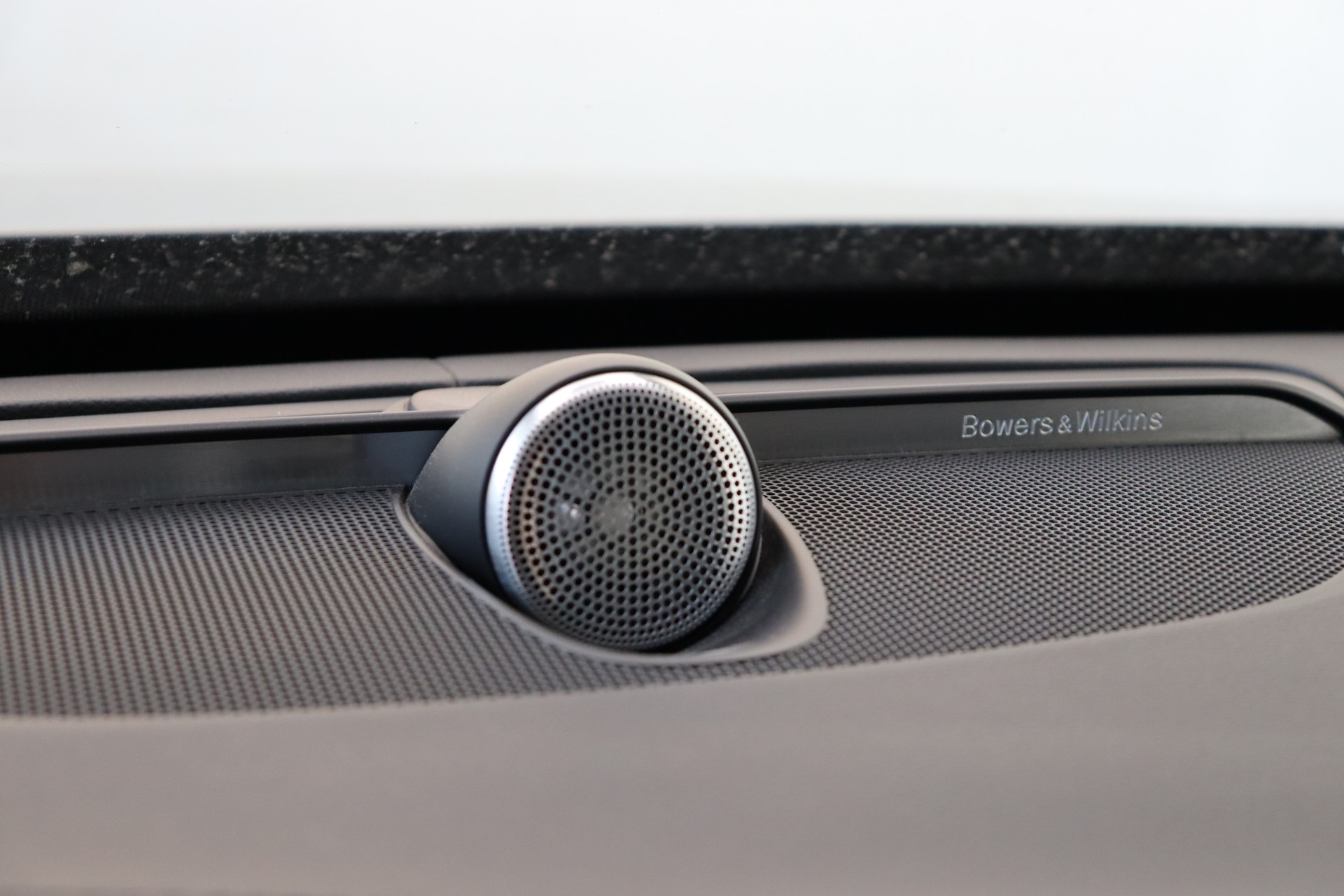 VOLVO XC90 T8 eAWD Inscription Geartronic-image-24