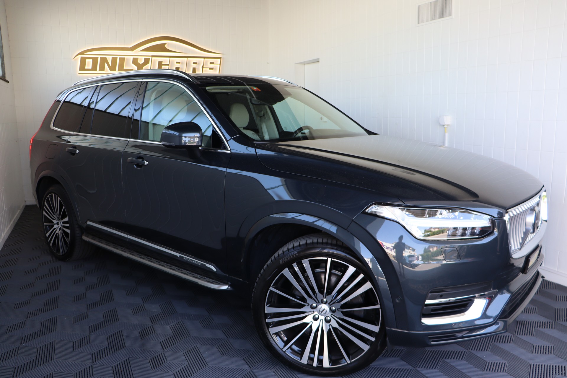 VOLVO XC90 T8 eAWD Inscription Geartronic-image-3
