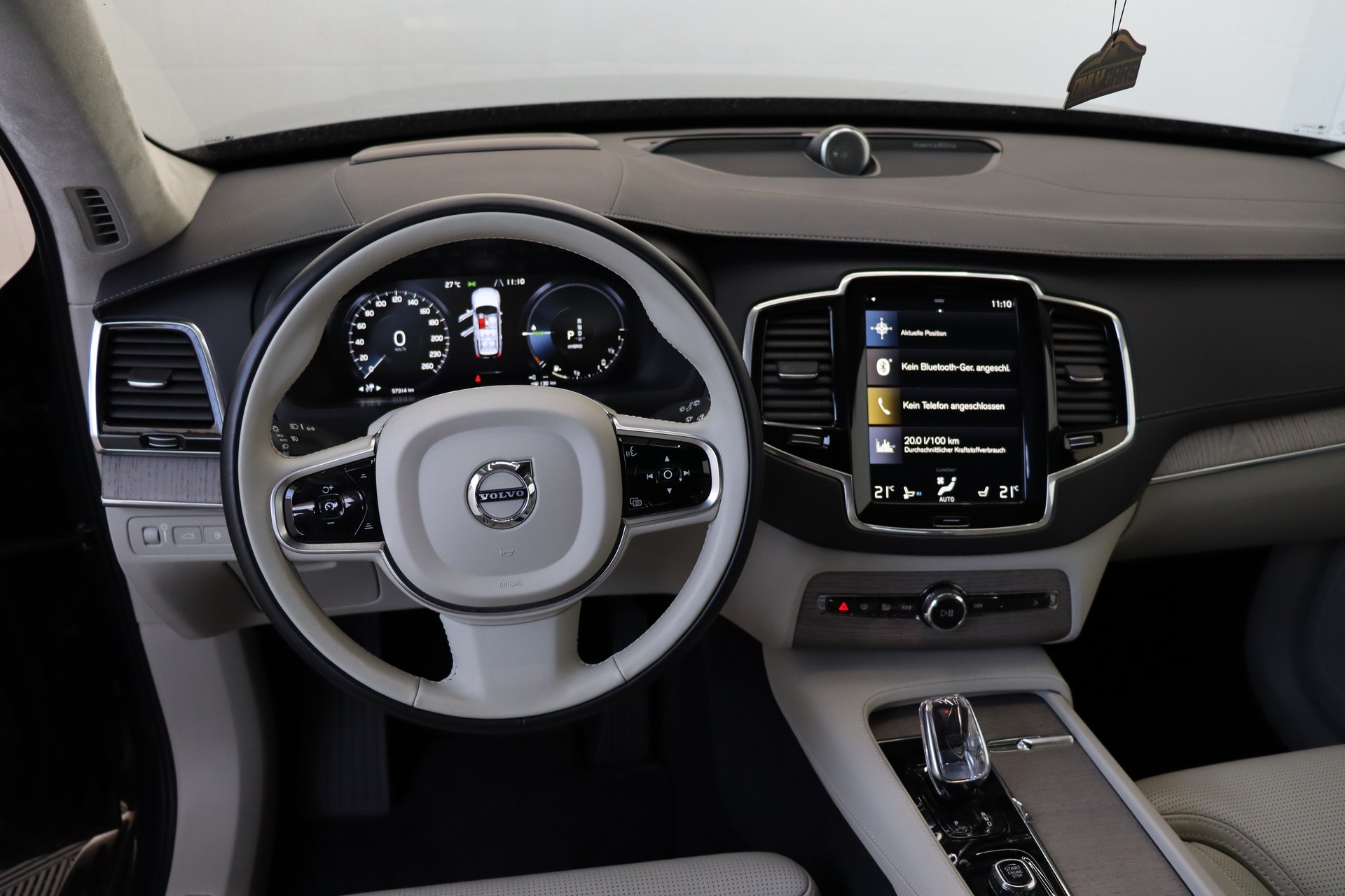VOLVO XC90 T8 eAWD Inscription Geartronic-image-8