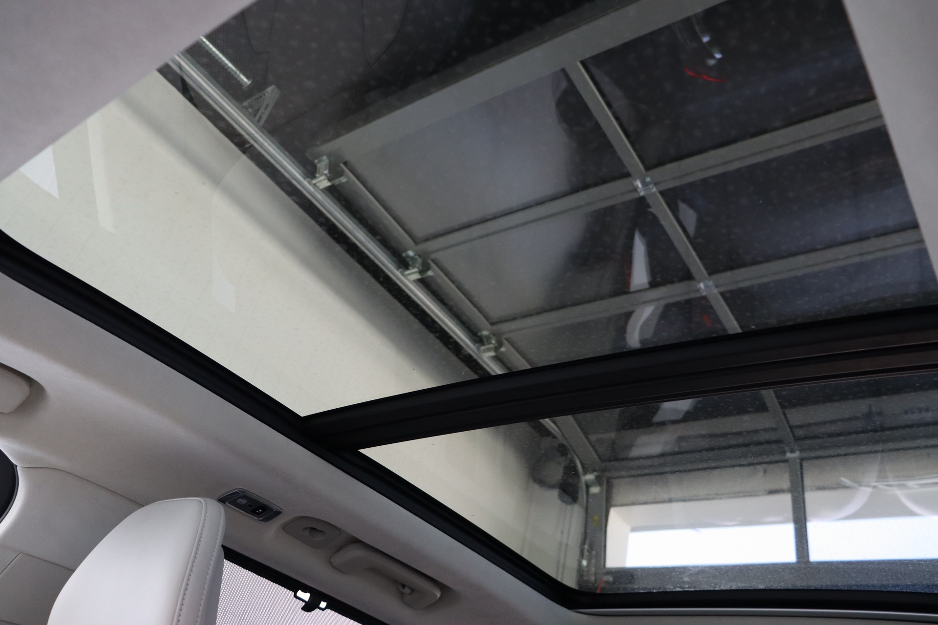 VOLVO XC90 T8 eAWD Inscription Geartronic-image-19