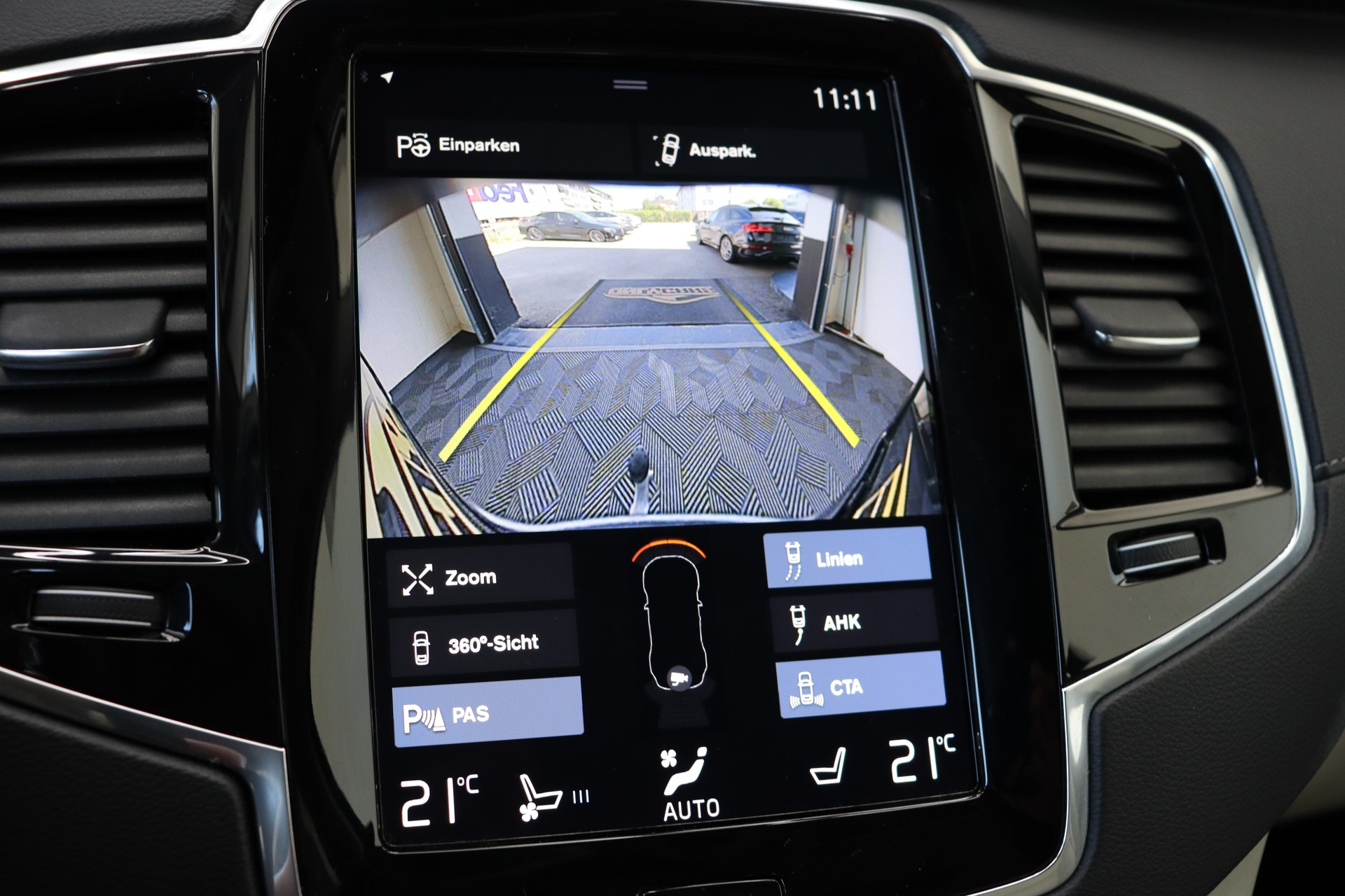 VOLVO XC90 T8 eAWD Inscription Geartronic-image-27