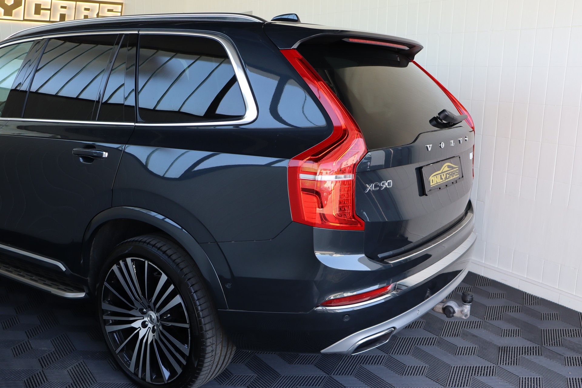 VOLVO XC90 T8 eAWD Inscription Geartronic-image-7