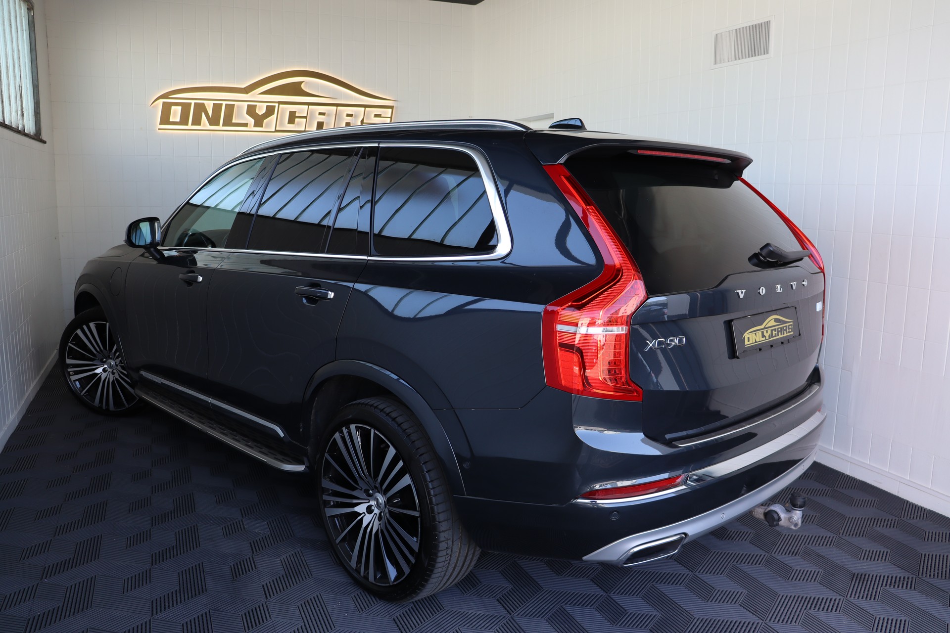 VOLVO XC90 T8 eAWD Inscription Geartronic-image-6