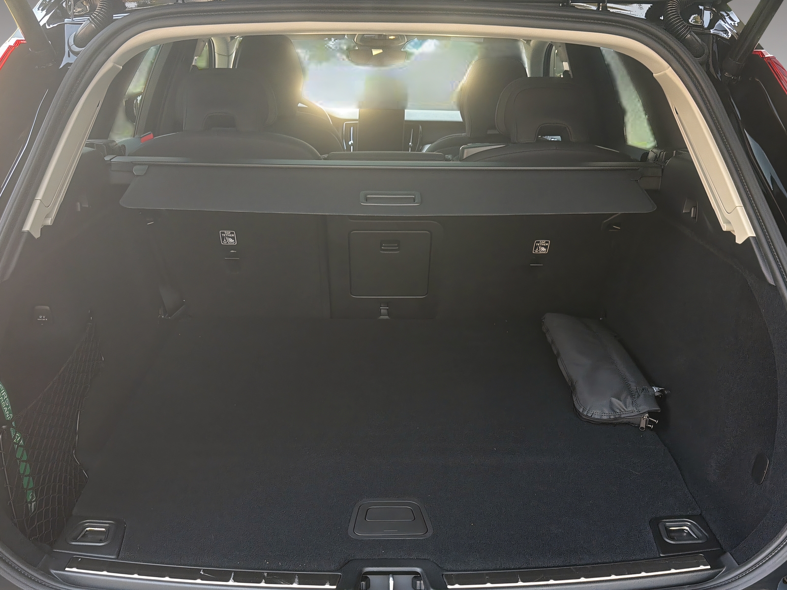 VOLVO XC60 2.0 T8 TE Ultra Dark eAWD-image-21