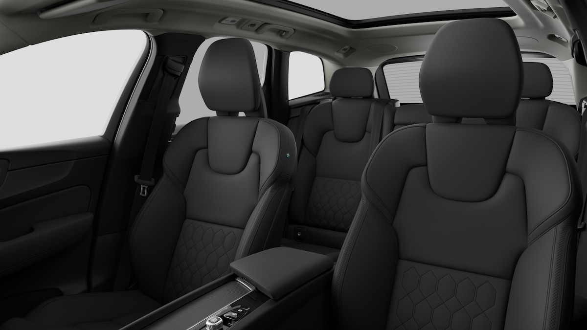 VOLVO XC60 2.0 T8 TE Ultra Dark eAWD-image-10
