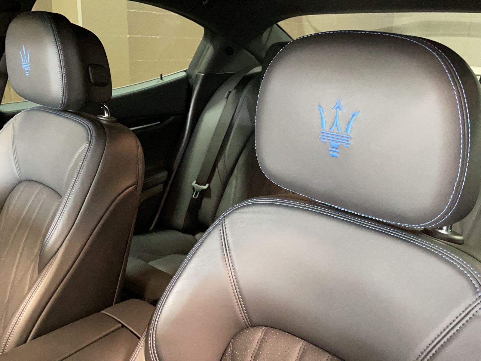 MASERATI Ghibli 2.0 Hybrid GranLusso-image-9