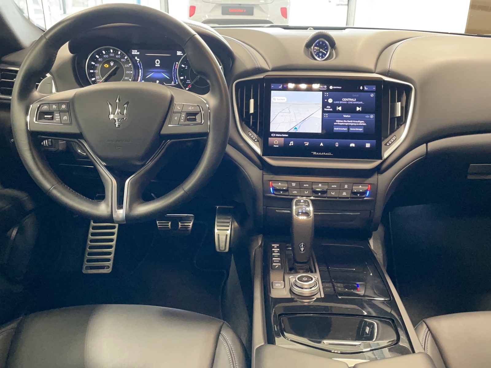 MASERATI Ghibli 2.0 Hybrid GranLusso-image-6