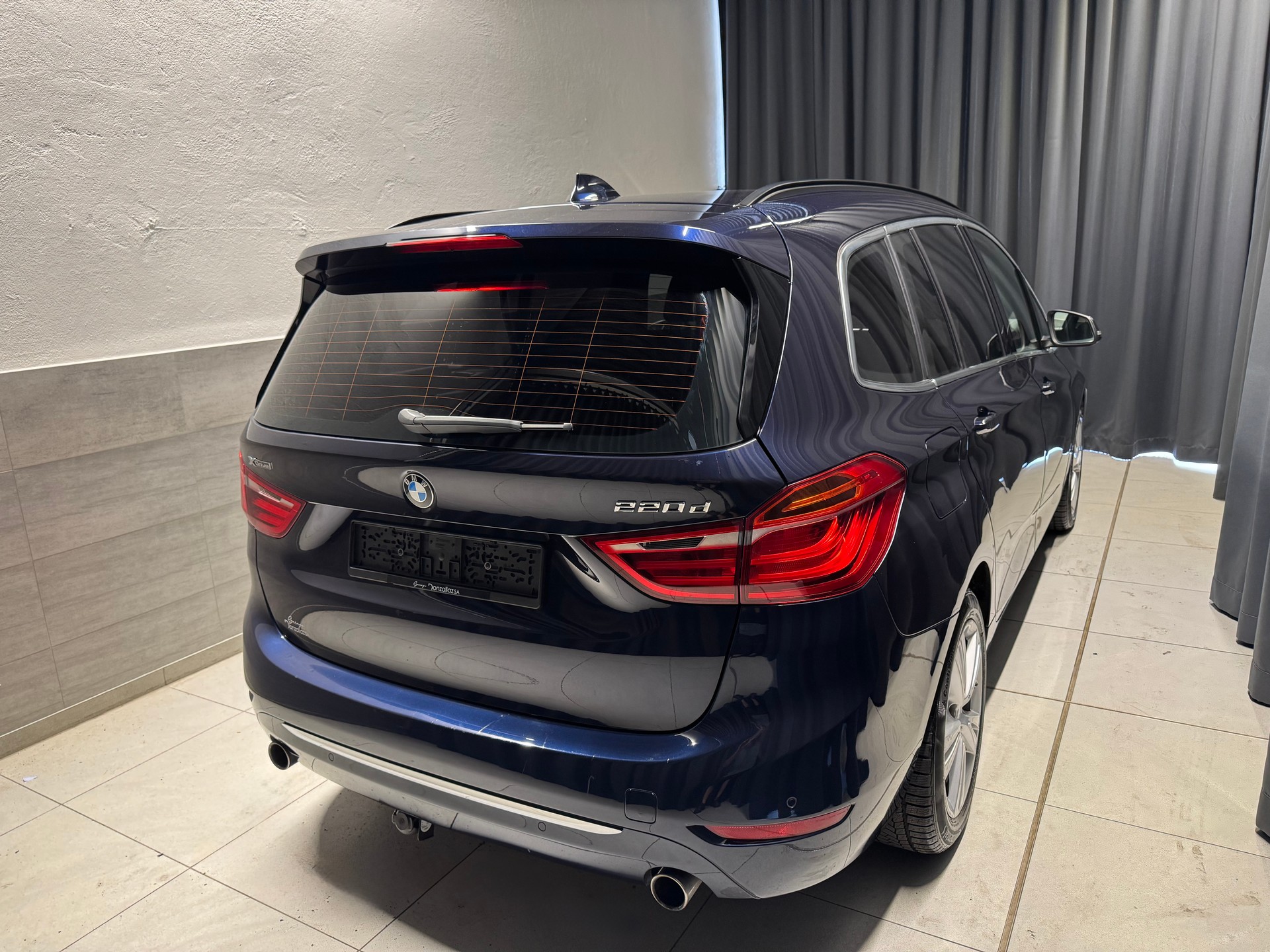 BMW 220d xDrive Gran Tourer Sport Line Steptronic (13)-image-5