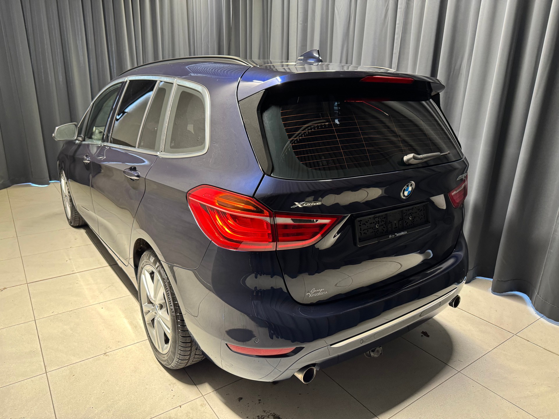 BMW 220d xDrive Gran Tourer Sport Line Steptronic (13)-showroom-element-3