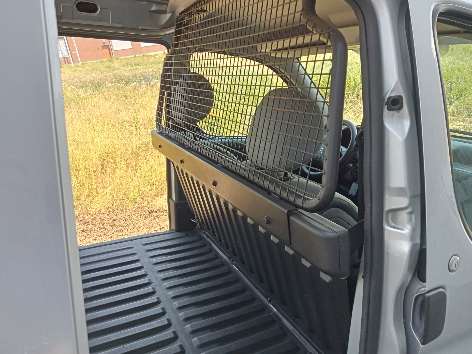 CITROEN Berlingo 1.4 600-image-10