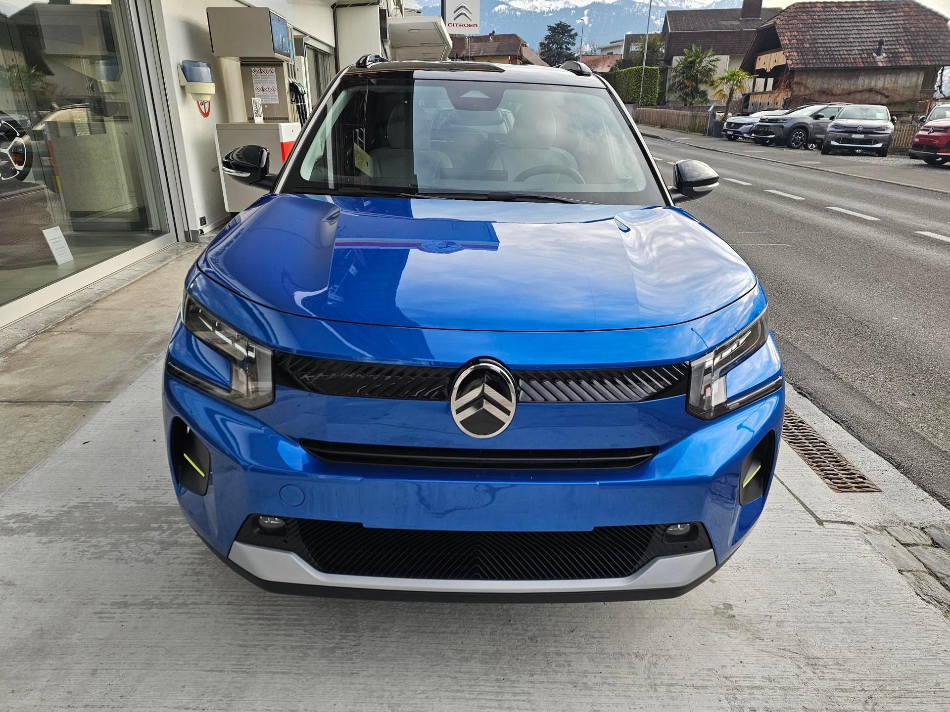CITROEN e-C3 long range Max Tricolore Sonderedition-image-3