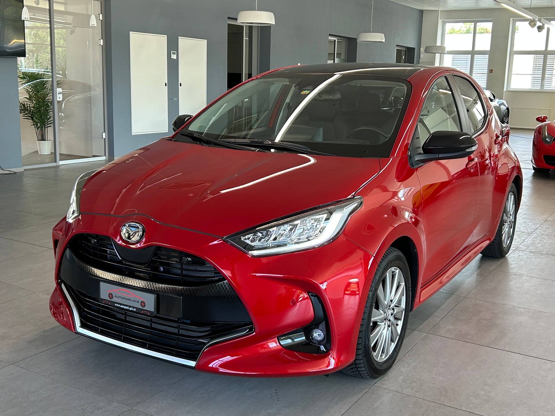 MAZDA 2 Hybrid Select