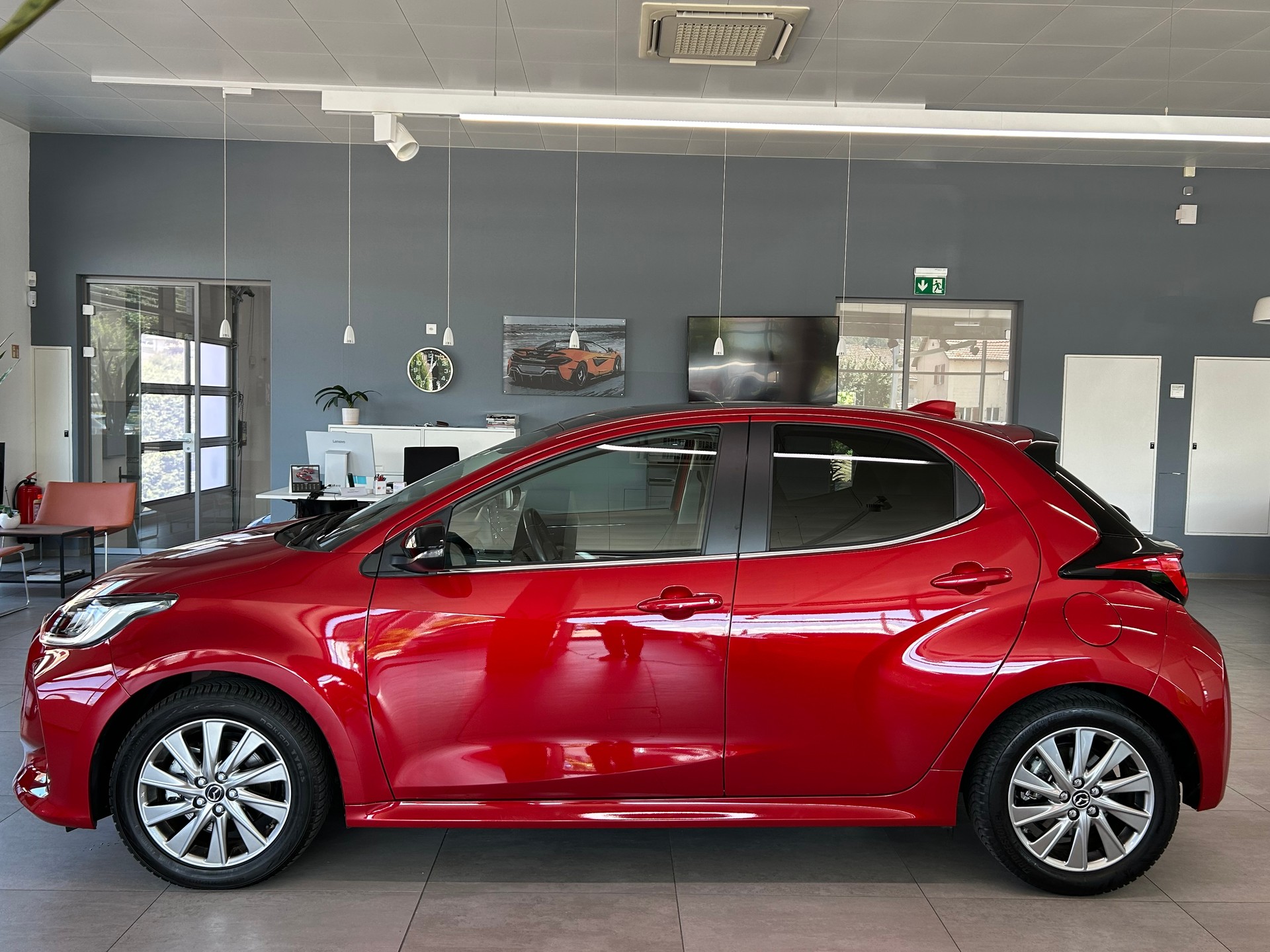 MAZDA 2 Hybrid Select-image-19