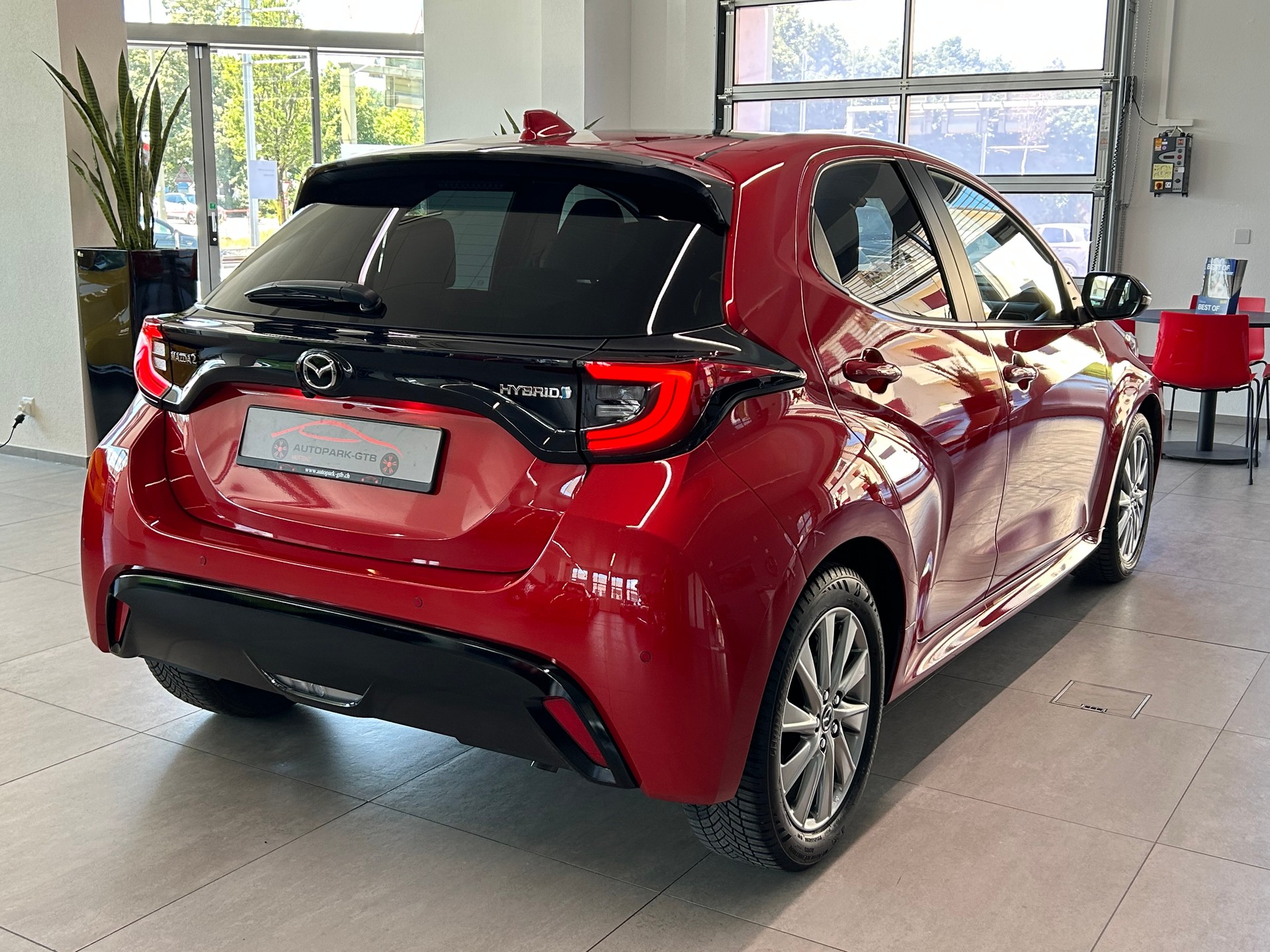 MAZDA 2 Hybrid Select-image-12