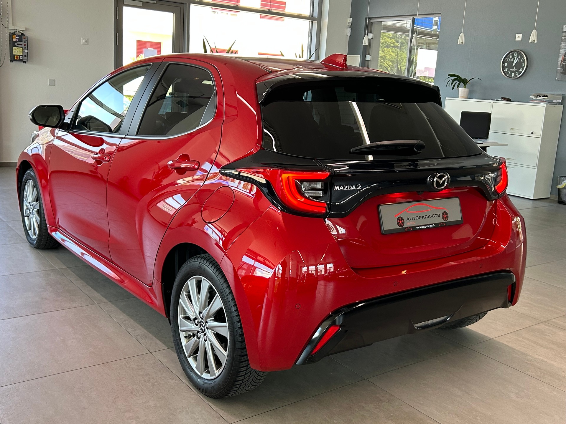 MAZDA 2 Hybrid Select-image-17