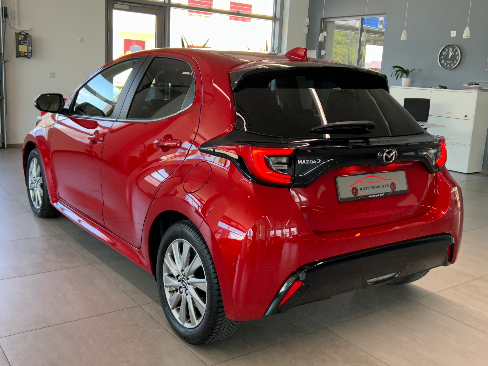 MAZDA 2 Hybrid Select-image-16