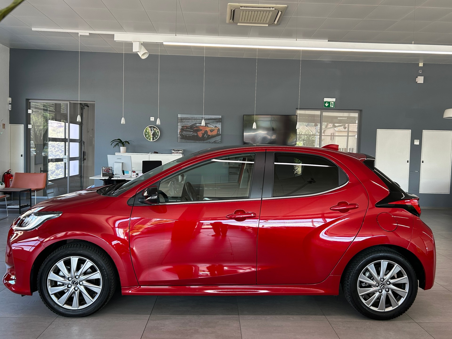 MAZDA 2 Hybrid Select-image-18