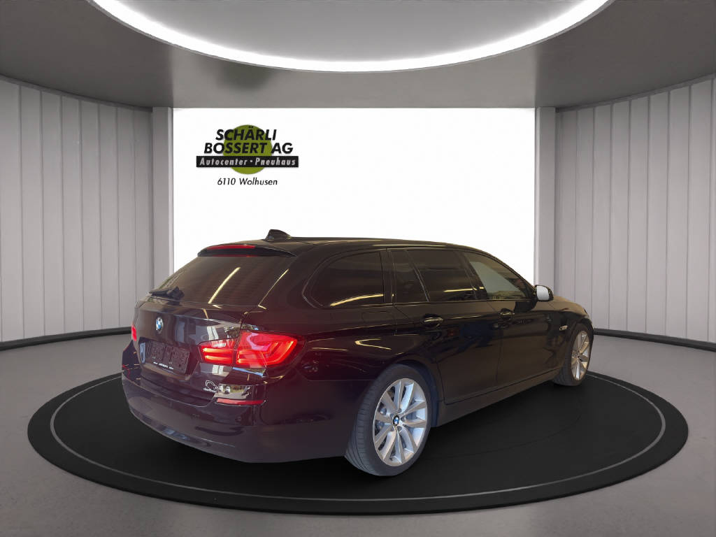 BMW 528i xDrive Touring-image-14