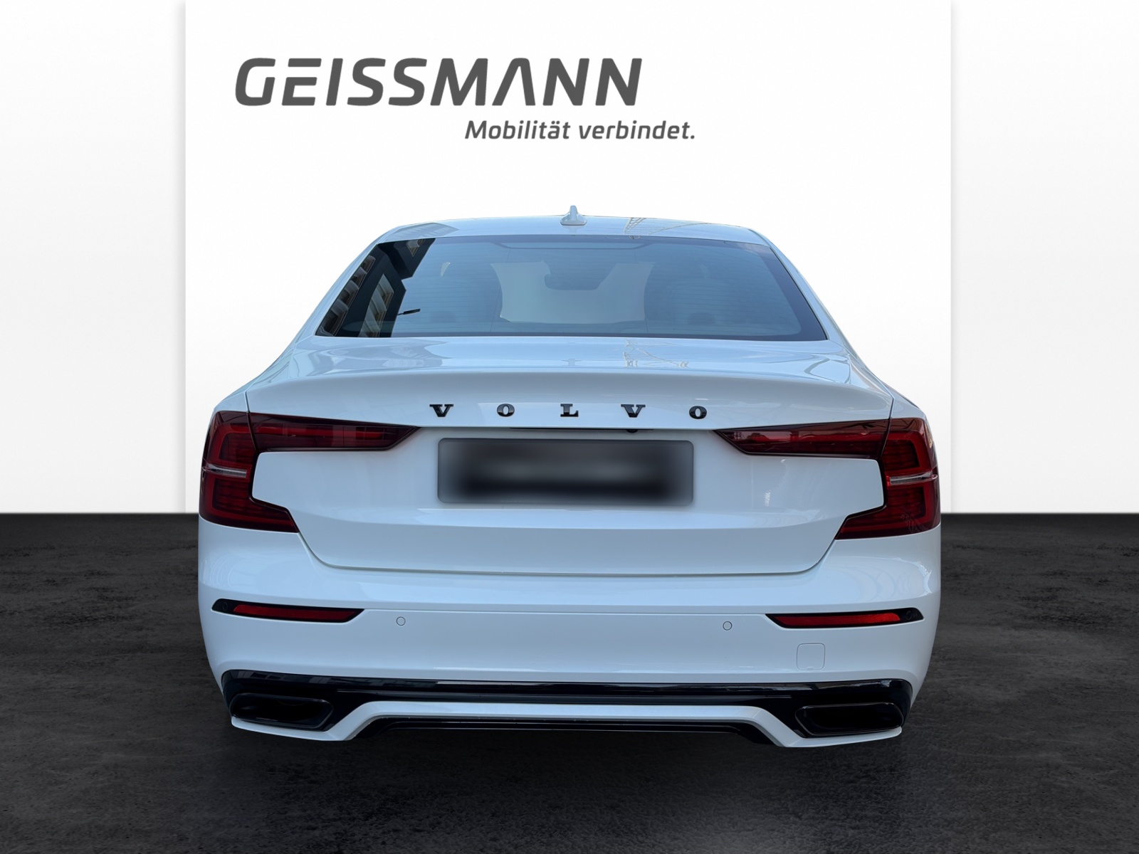 VOLVO S60 2.0 T8 TE R-Design eAWD-image-7