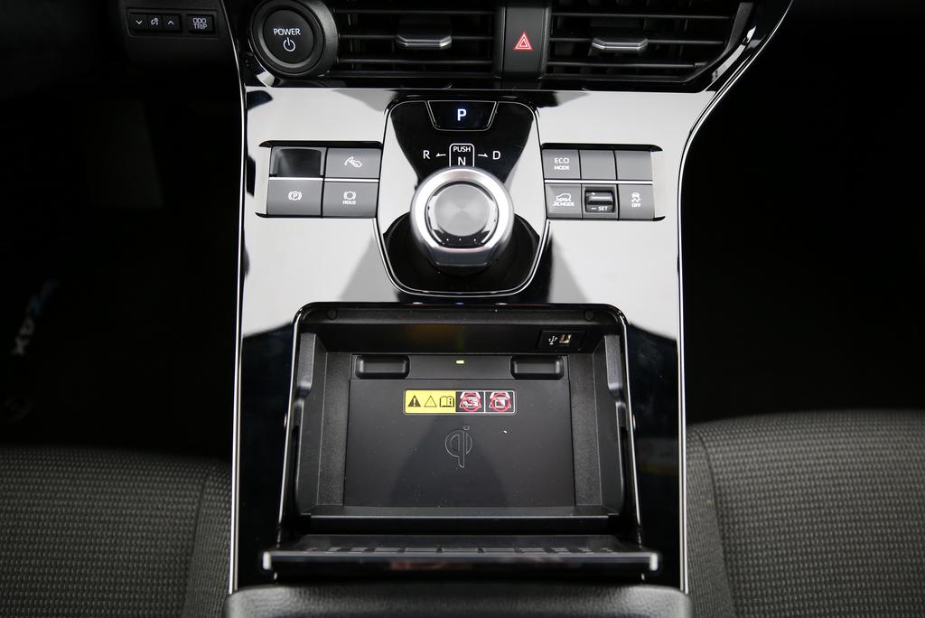TOYOTA bZ4X Style AWD-image-6