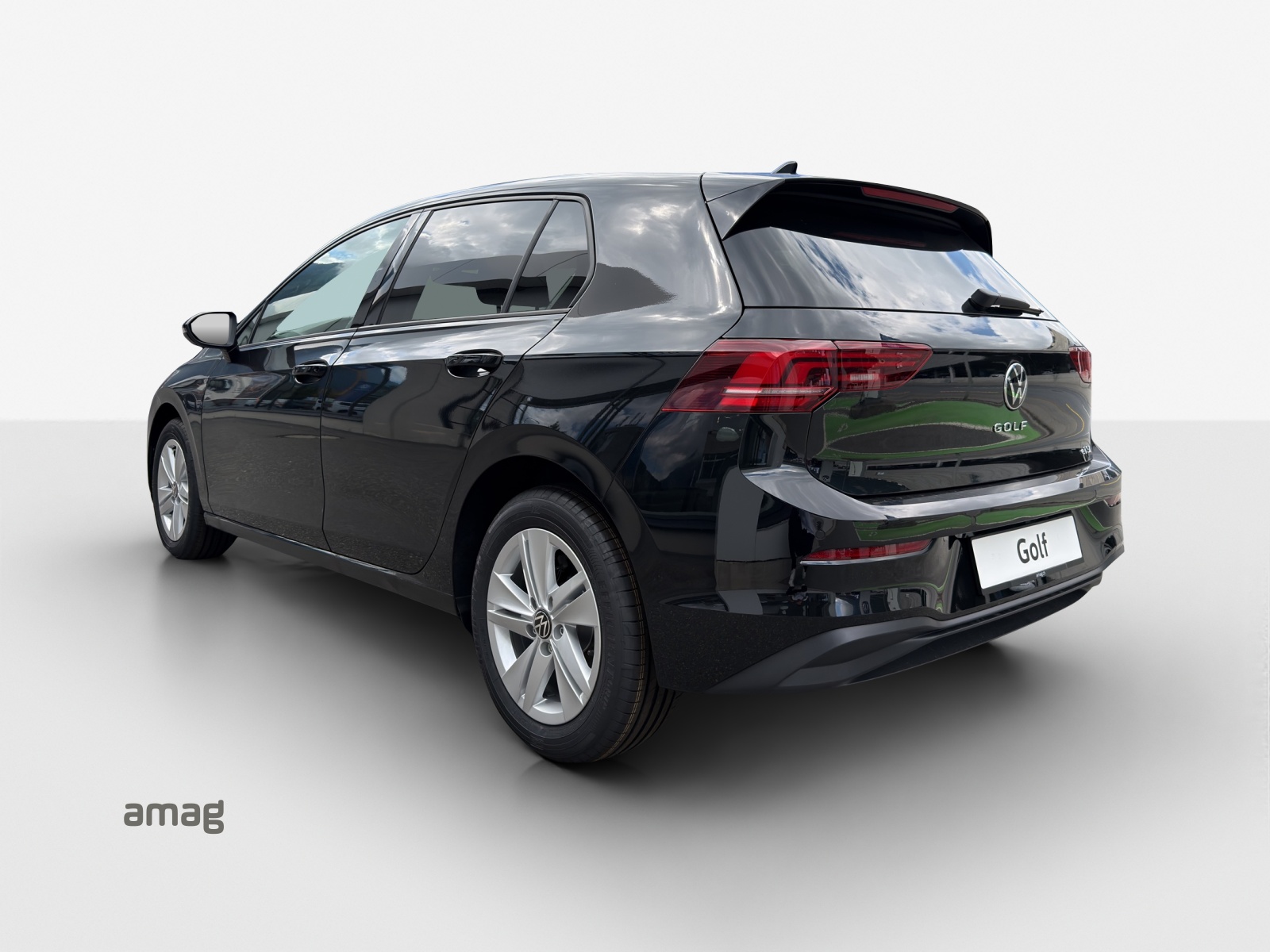VW Golf 1.5 e TSI mHEV Value DSG-image-2