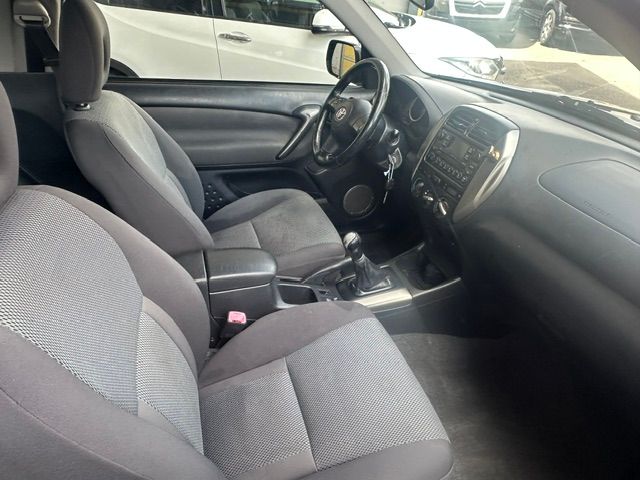 TOYOTA RAV-4 2.0 16V Linea Luna-image-8