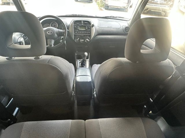 TOYOTA RAV-4 2.0 16V Linea Luna-image-9