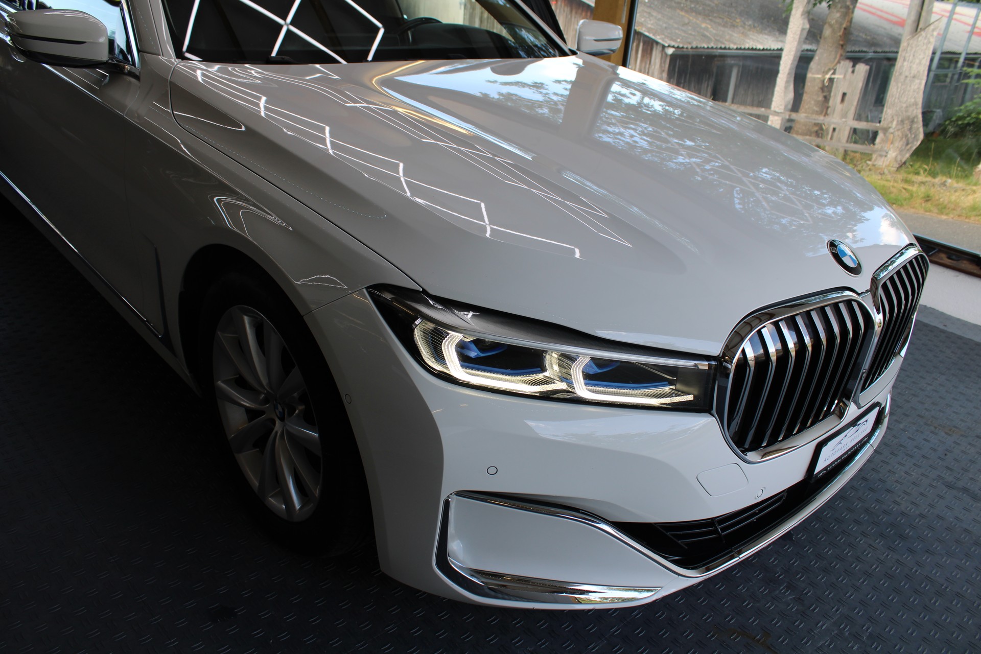 BMW 730d xDrive Steptronic-image-12