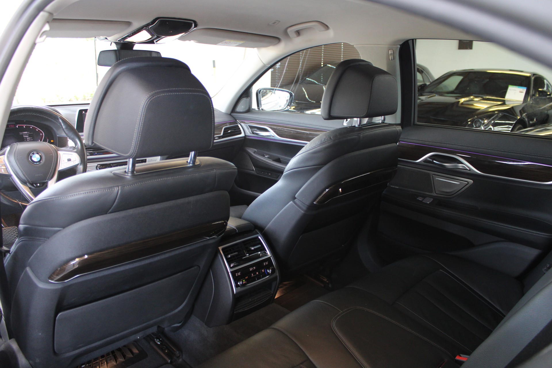 BMW 730d xDrive Steptronic-image-9