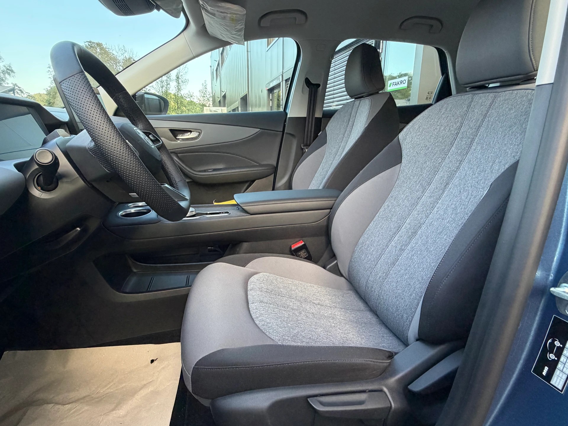 MG S5 EV 64kWh Comfort-image-8